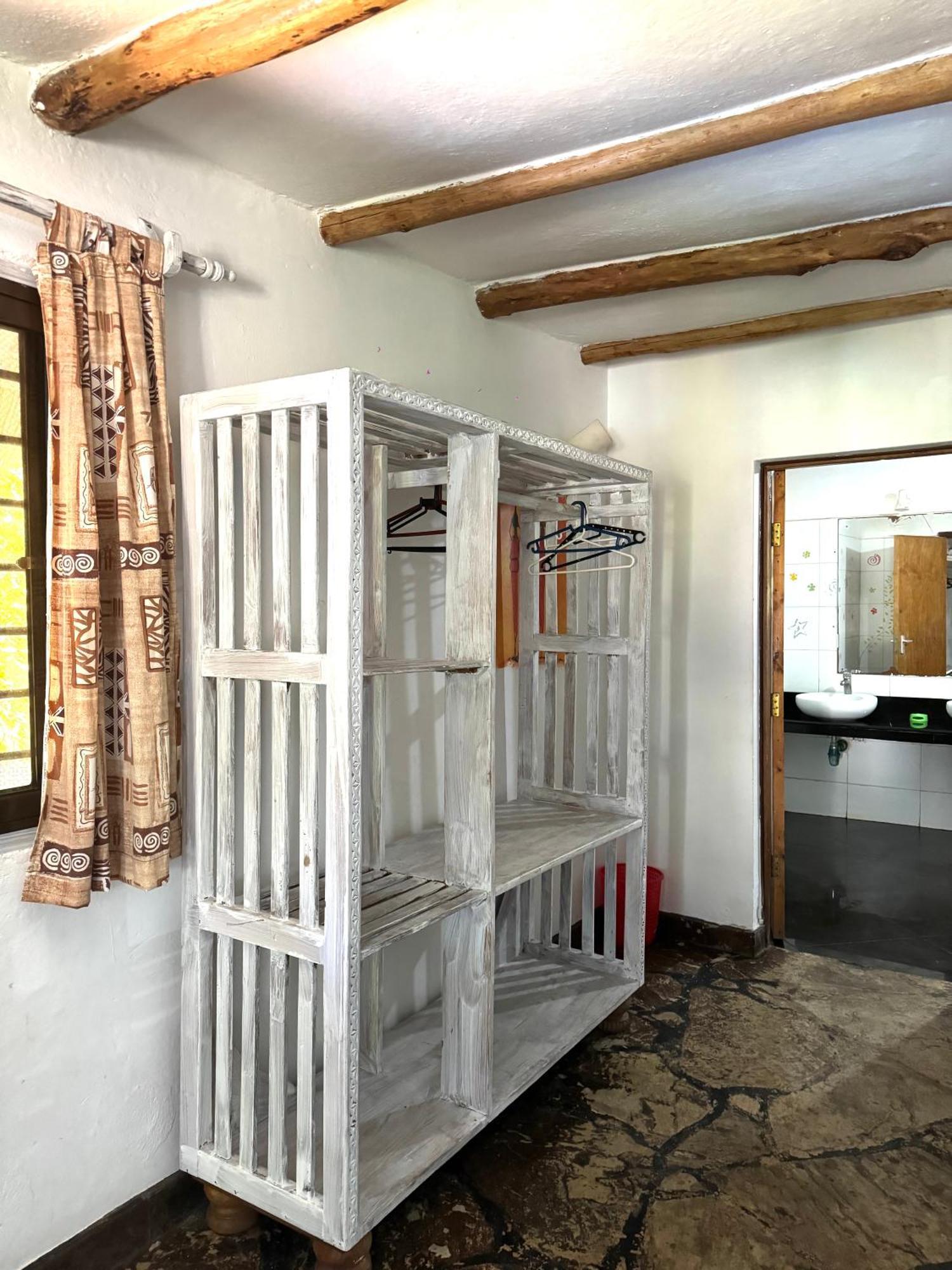 Soul Breeze Beach Resort Diani Beach Buitenkant foto